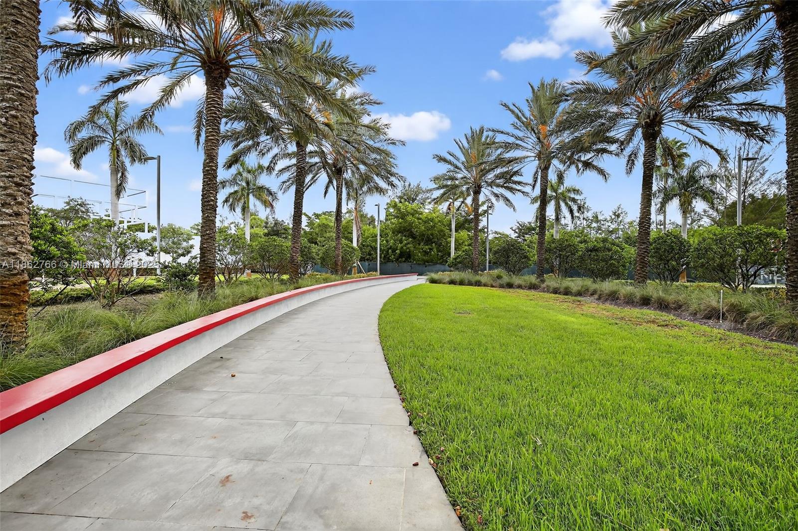 METROPICA NORTH TOWER ONE - Residential Lease