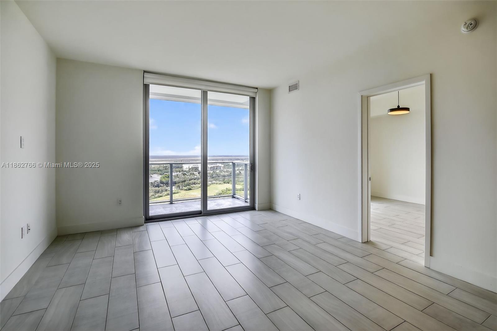 METROPICA NORTH TOWER ONE - Residential Lease