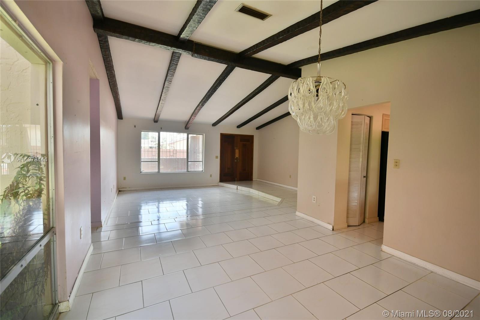 LOYOLA ESTATES - Residential