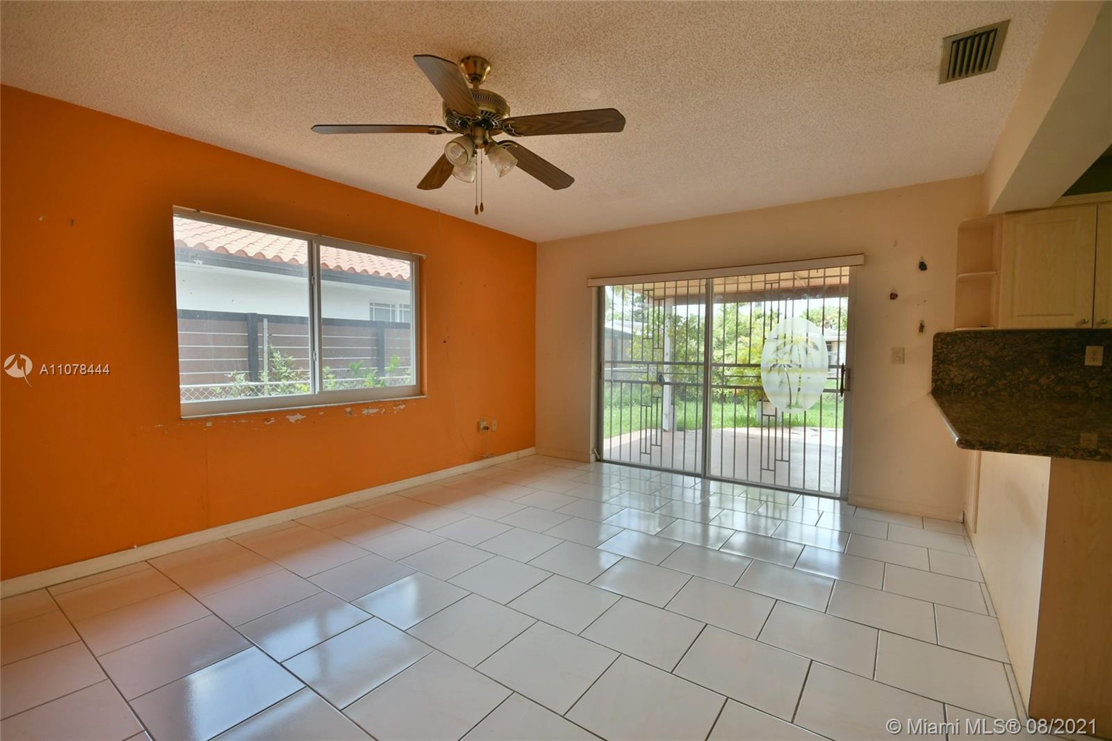 LOYOLA ESTATES - Residential