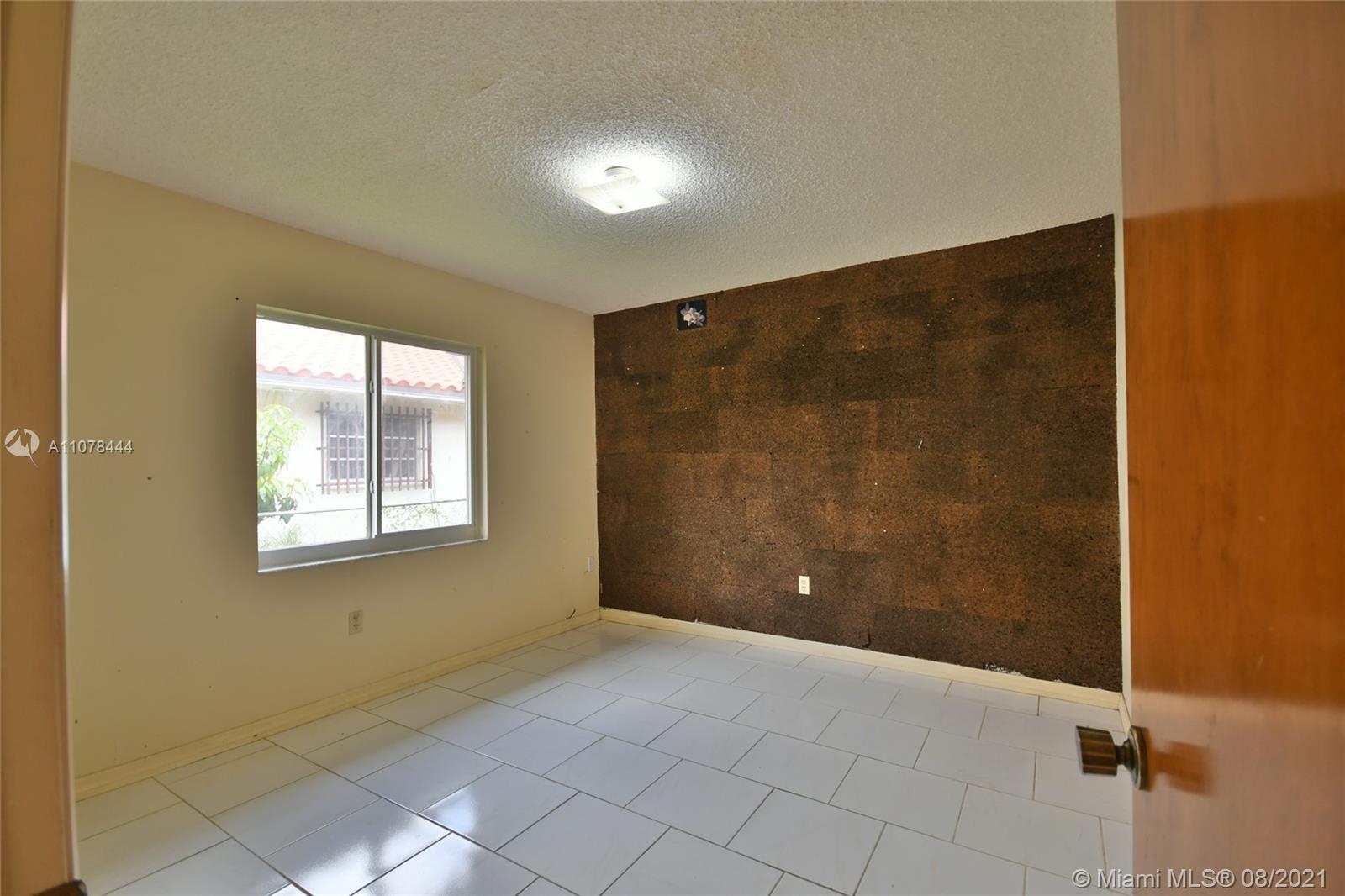 LOYOLA ESTATES - Residential