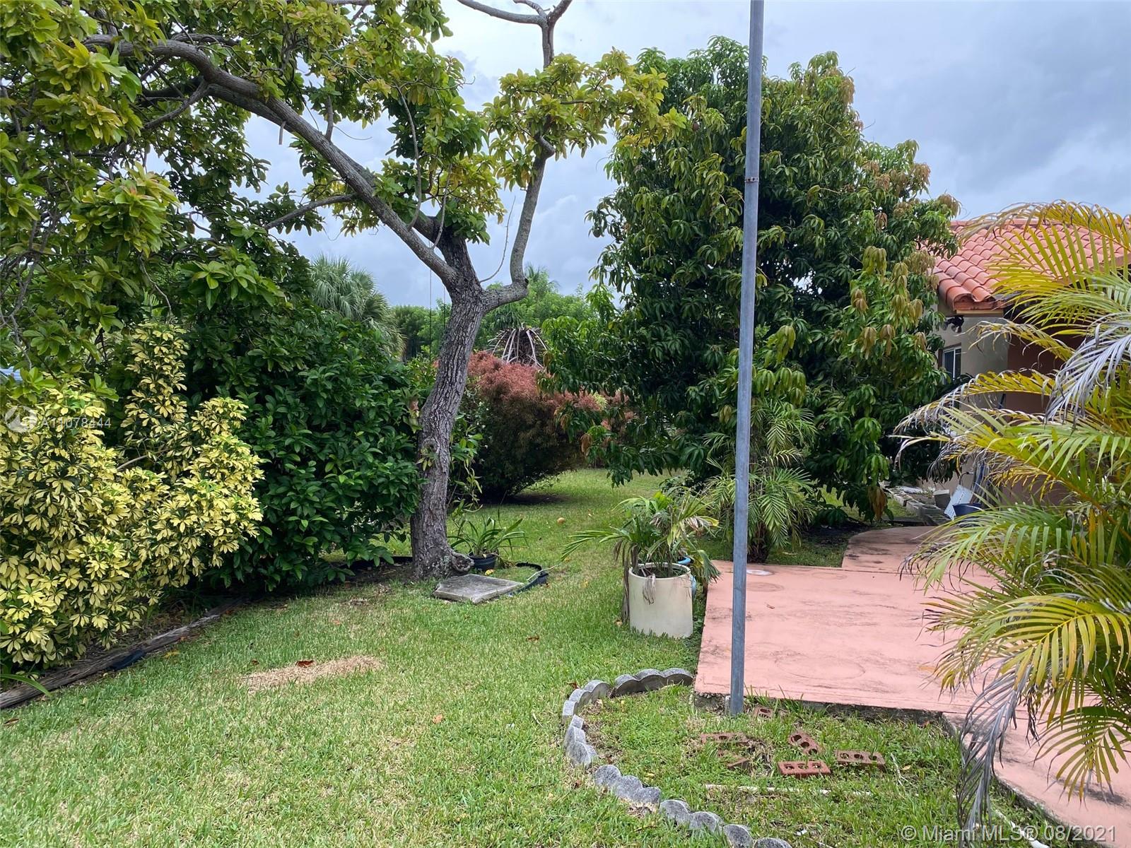 LOYOLA ESTATES - Residential