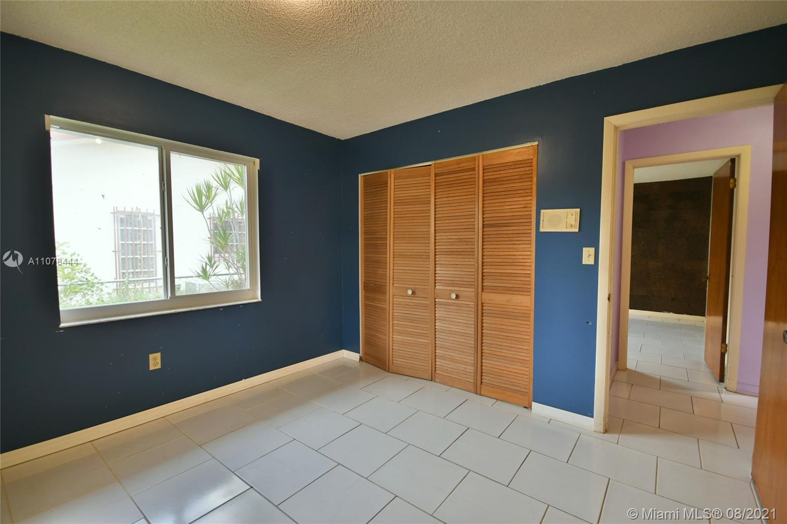 LOYOLA ESTATES - Residential