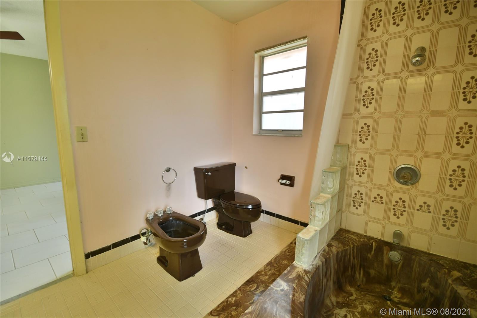 LOYOLA ESTATES - Residential