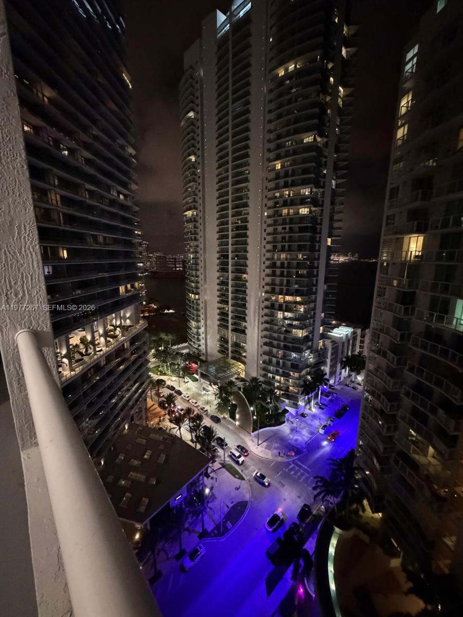 THE SAIL CONDO - Residential Lease