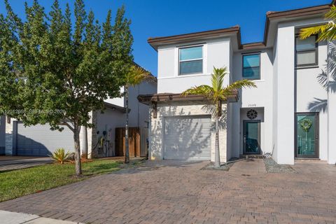 Photo of 25378 SW 108th Ave, Homestead, FL 33032 (MLS # A12012668)