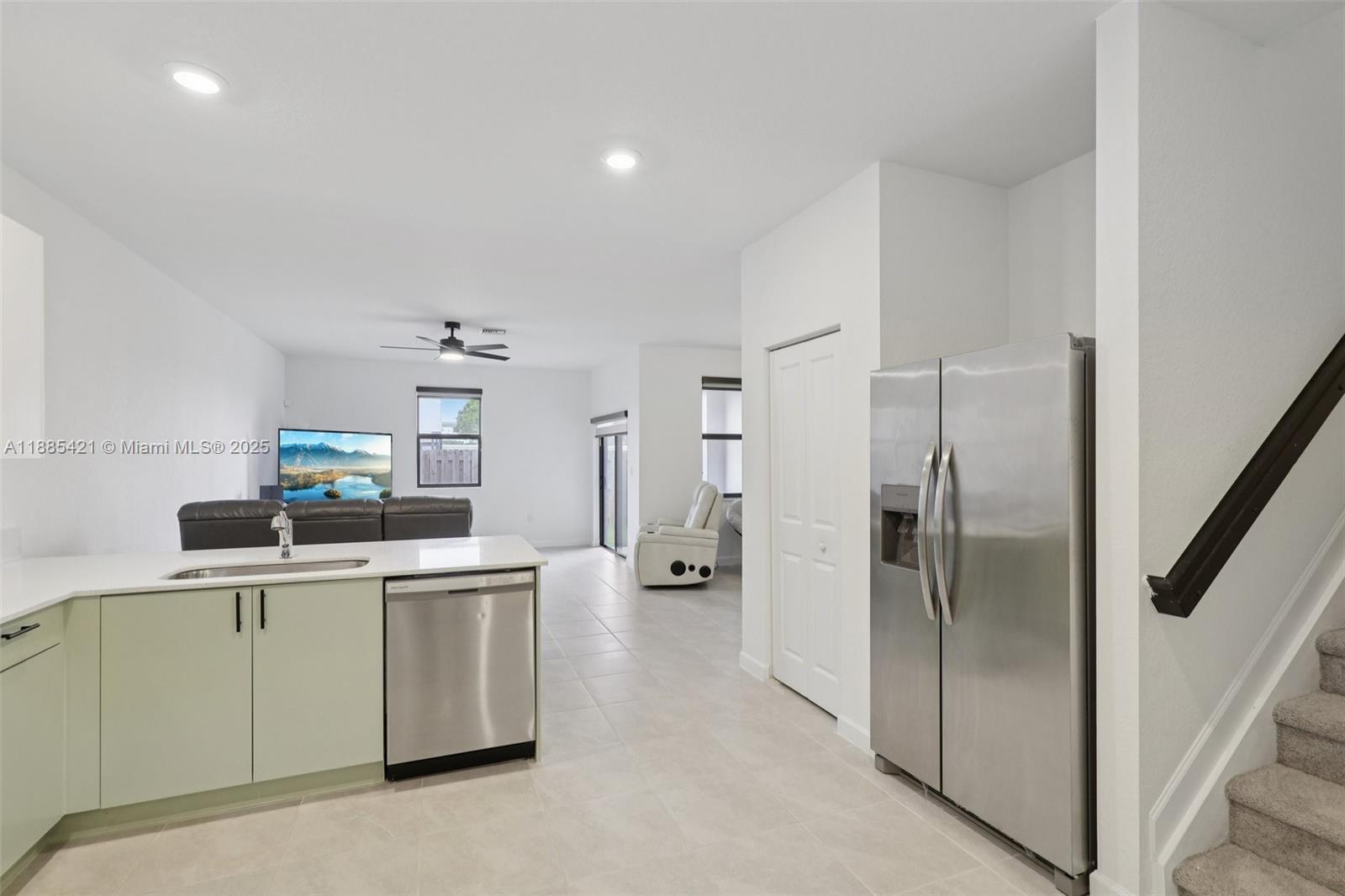 CAMBRIDGE ESTATES FIRST A - Residential