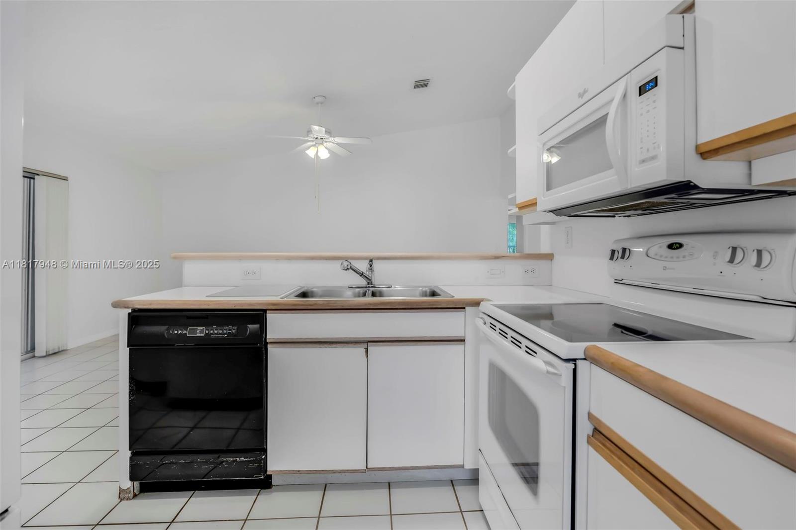 CHAPEL TRAIL II - Residential