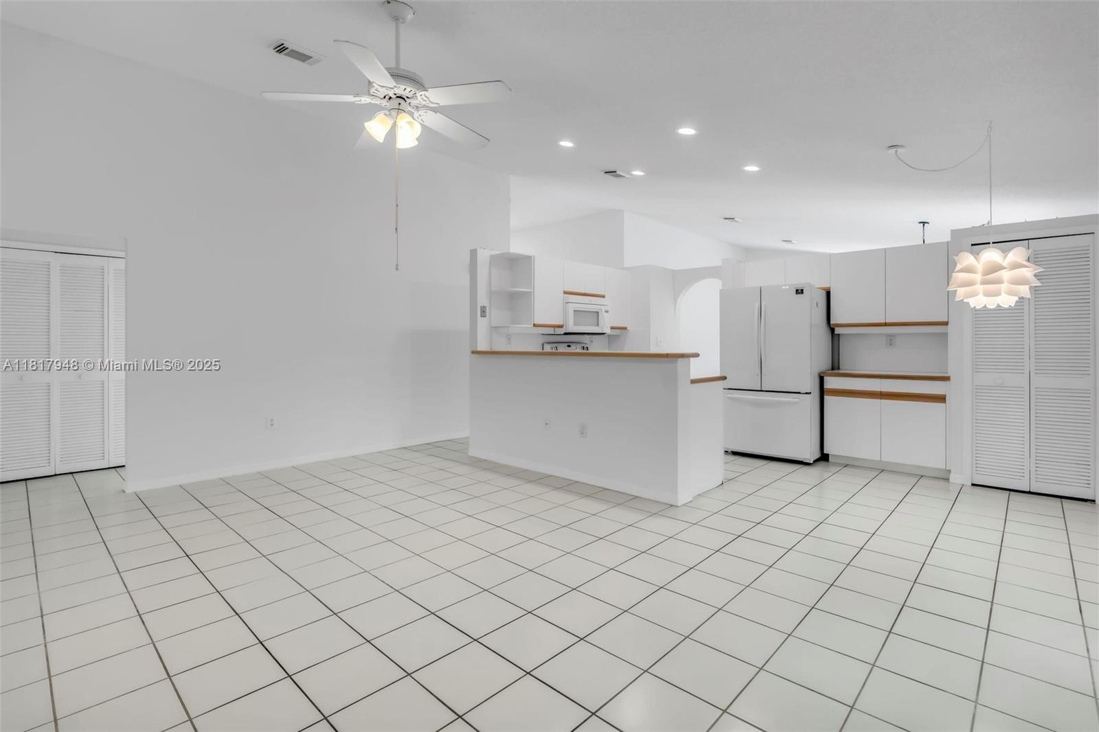 1061 NW 191st Ave