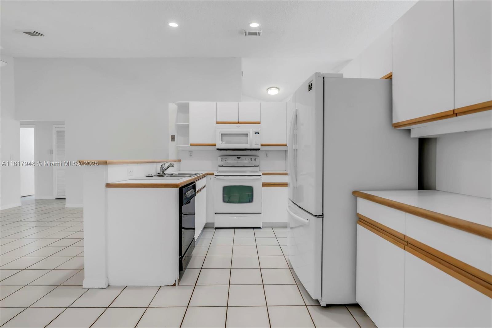 CHAPEL TRAIL II - Residential