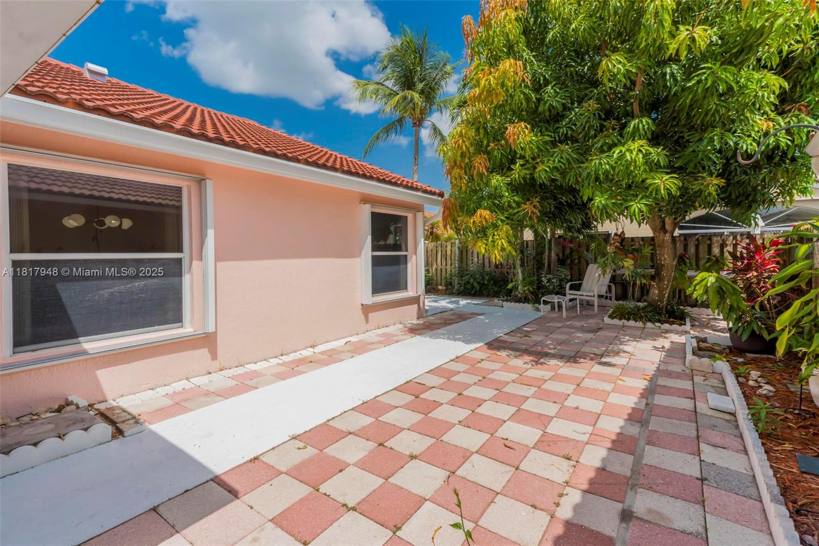 CHAPEL TRAIL II - Residential