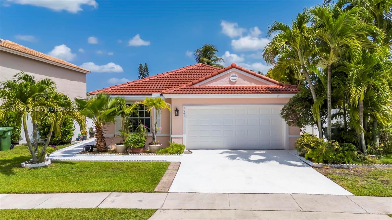 CHAPEL TRAIL II - Residential