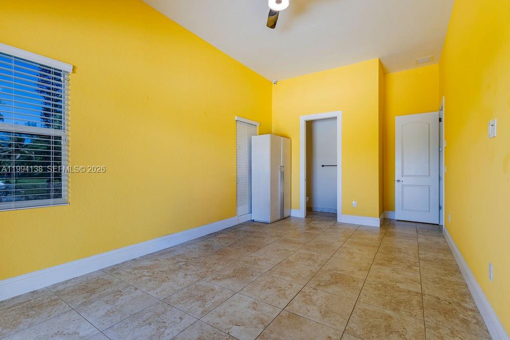 COUNTRY CLUB RANCHES SEC - Residential