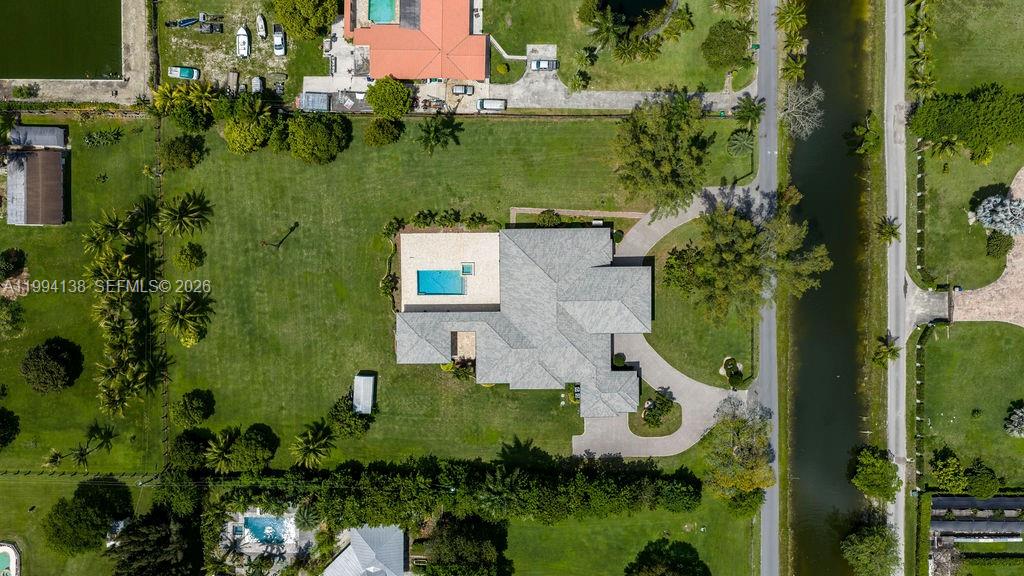 COUNTRY CLUB RANCHES SEC - Residential