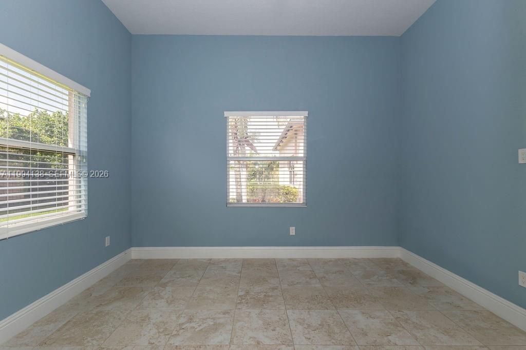 COUNTRY CLUB RANCHES SEC - Residential