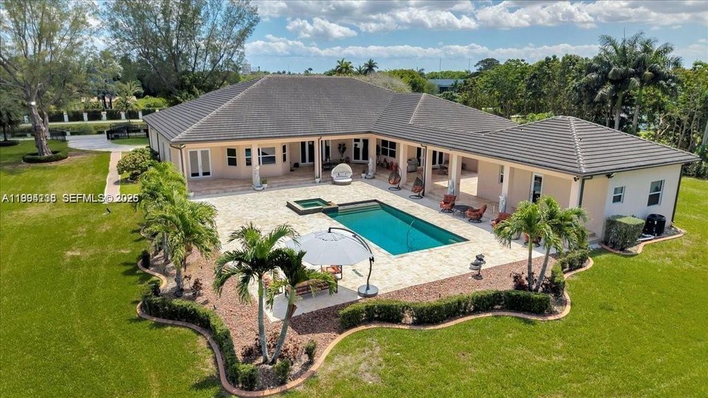 Photo of 4800 SW 141st Ave, Miramar, FL 33027 (MLS # A11994138)