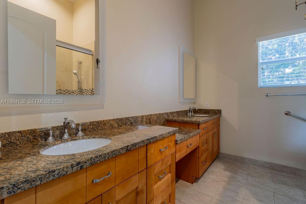 COUNTRY CLUB RANCHES SEC - Residential