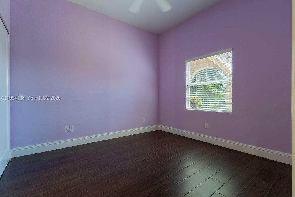 COUNTRY CLUB RANCHES SEC - Residential