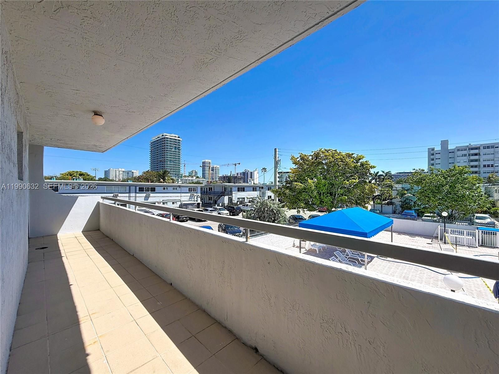 PARKVIEW PLAZA CONDO - Residential