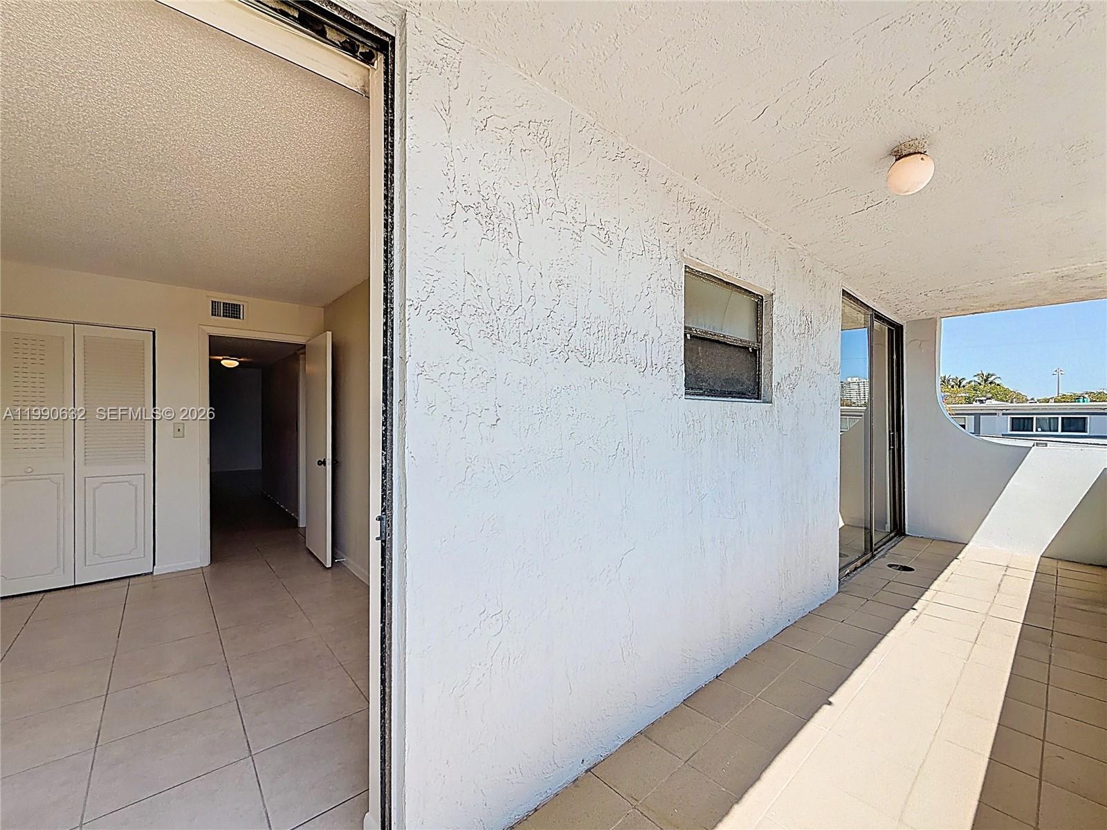 PARKVIEW PLAZA CONDO - Residential