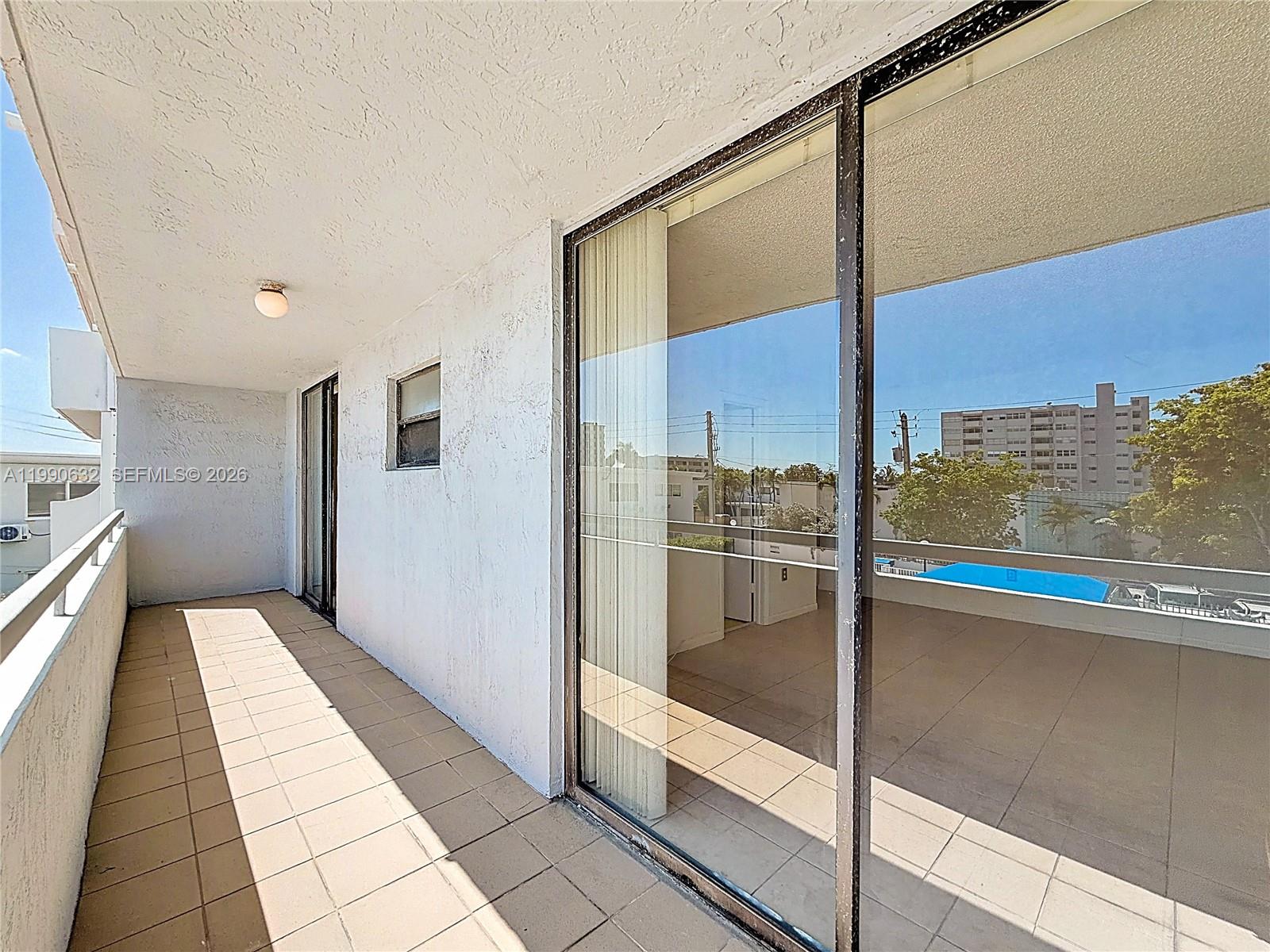 PARKVIEW PLAZA CONDO - Residential