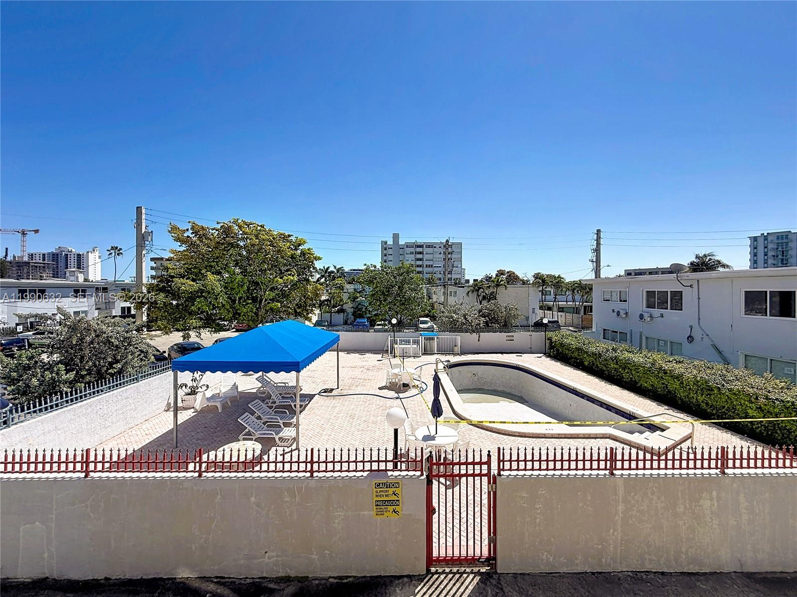 PARKVIEW PLAZA CONDO - Residential