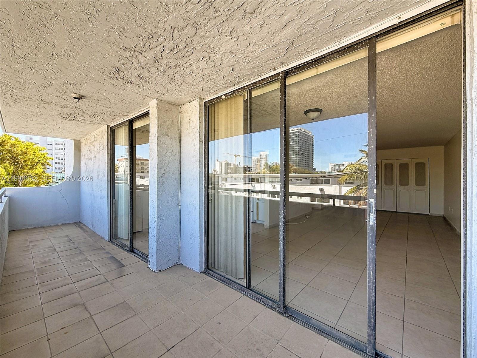 PARKVIEW PLAZA CONDO - Residential