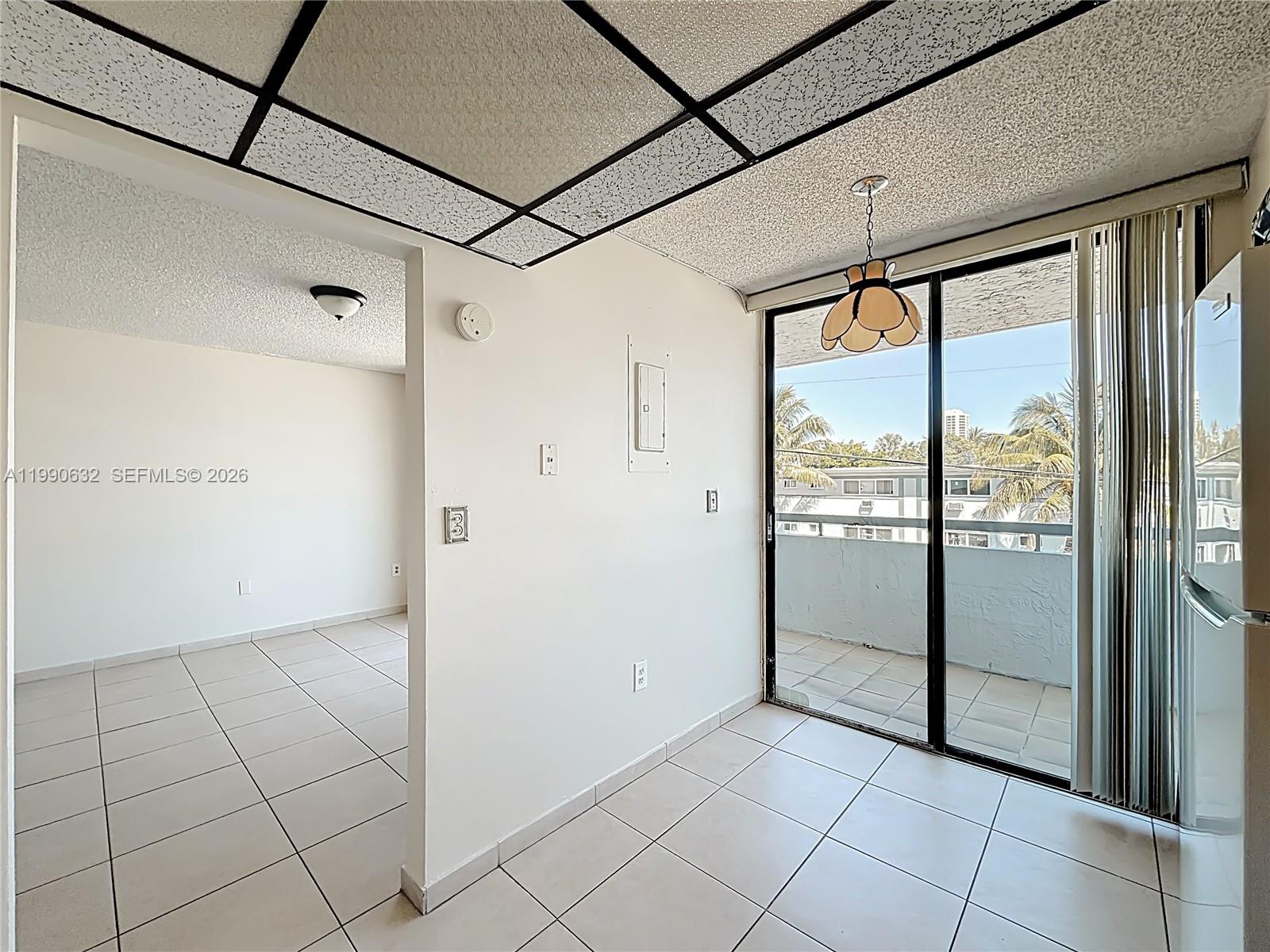 PARKVIEW PLAZA CONDO - Residential