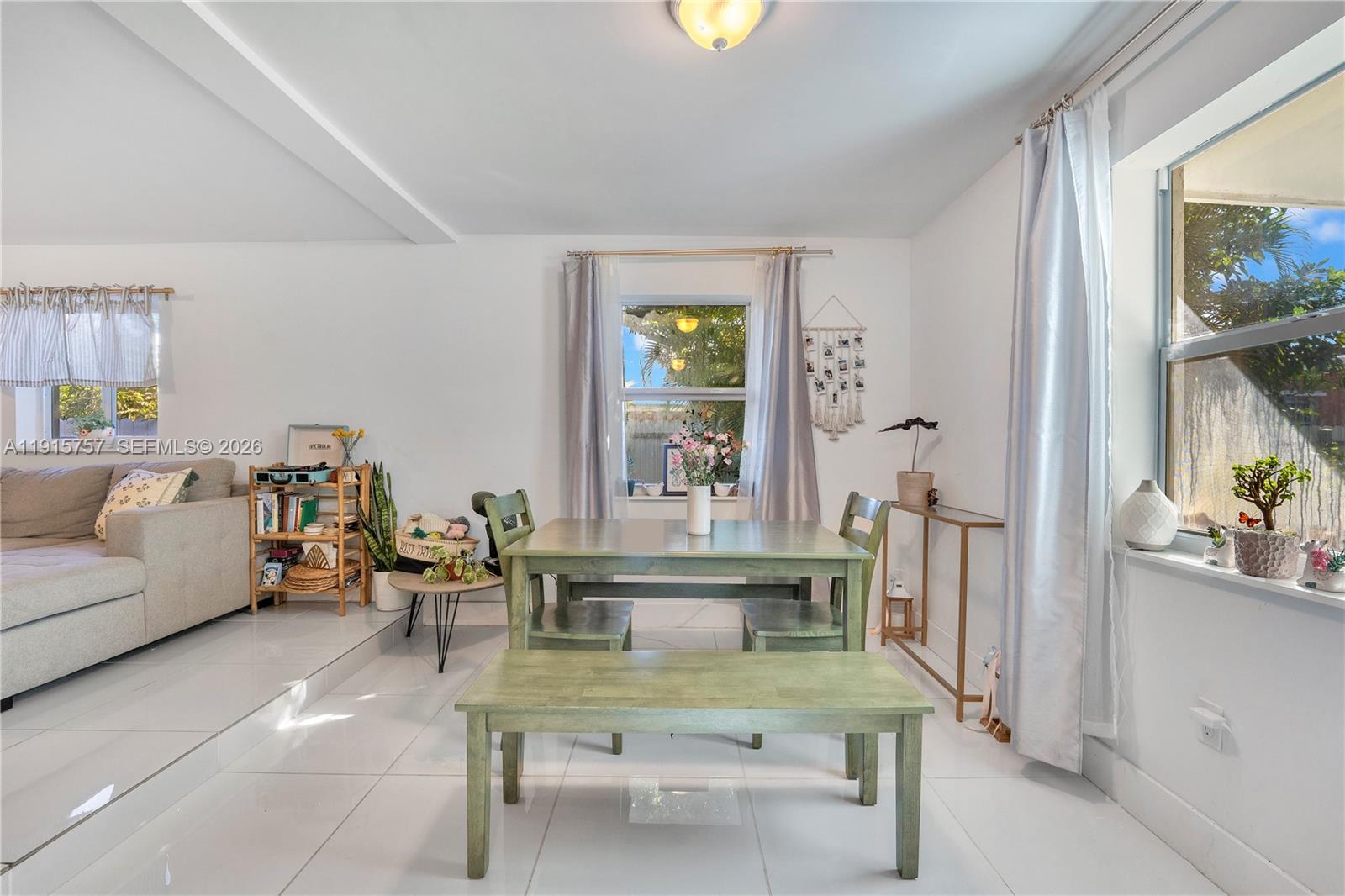 PINEWOOD PK EXTENSION - Residential