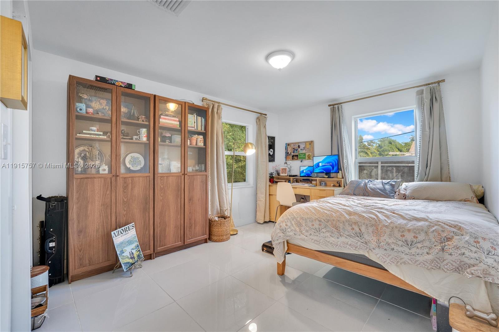 PINEWOOD PK EXTENSION - Residential