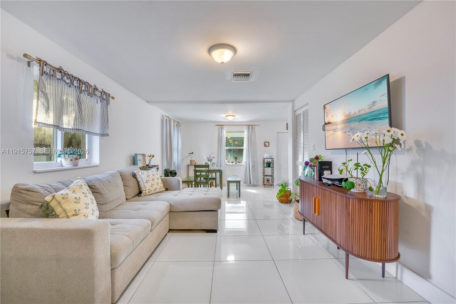 PINEWOOD PK EXTENSION - Residential