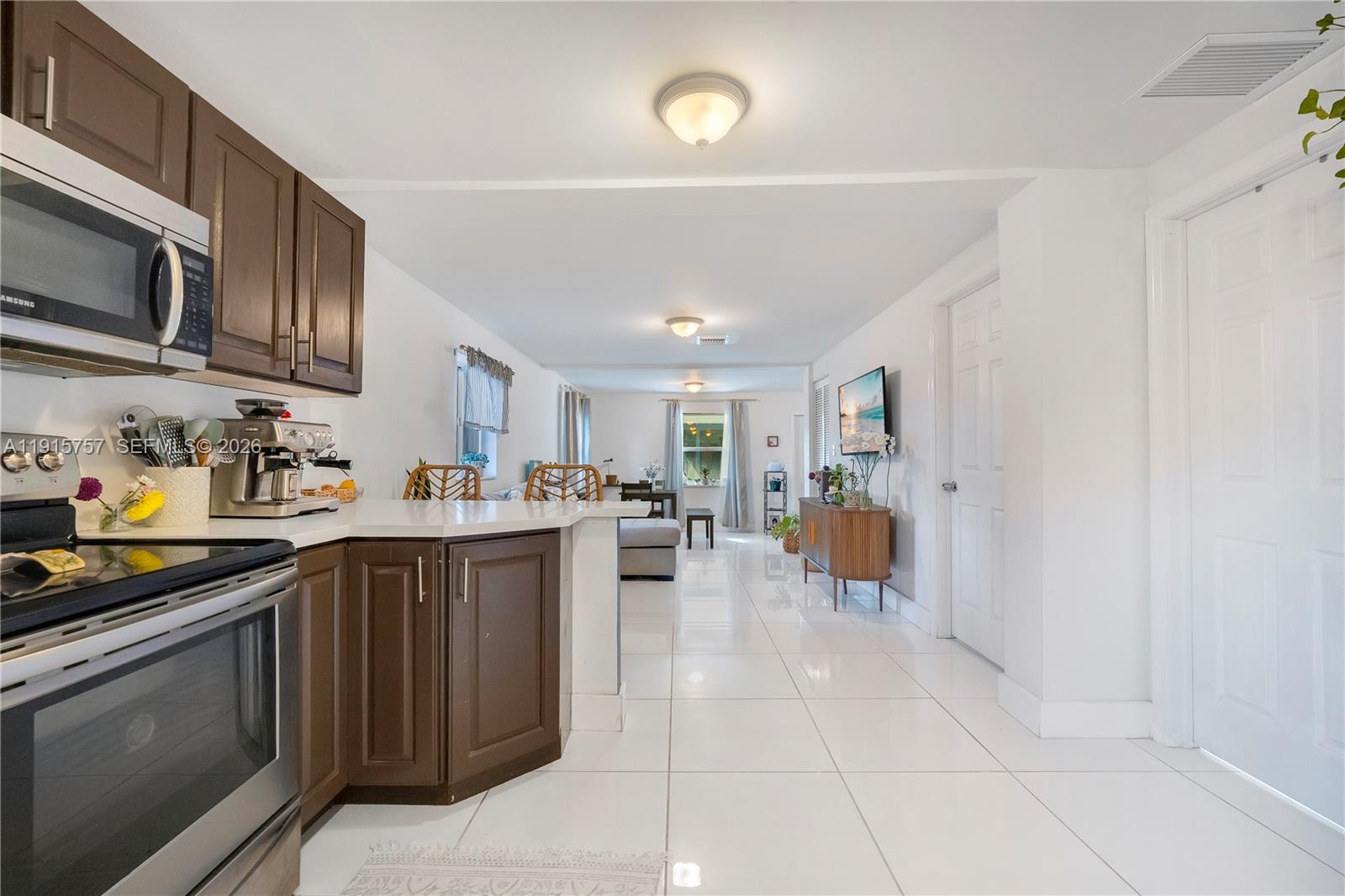 PINEWOOD PK EXTENSION - Residential