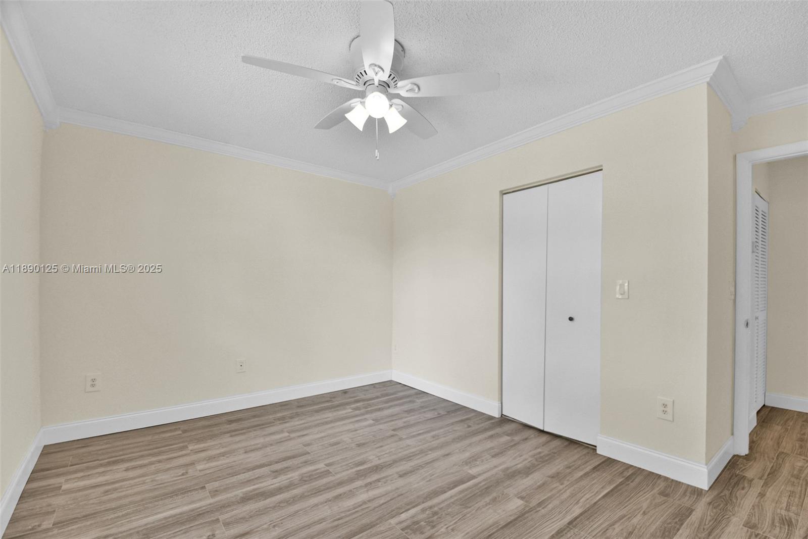 RAMBLEWOOD SOUTH - Residential Lease