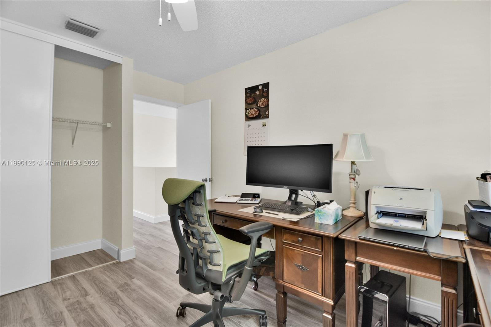 RAMBLEWOOD SOUTH - Residential Lease