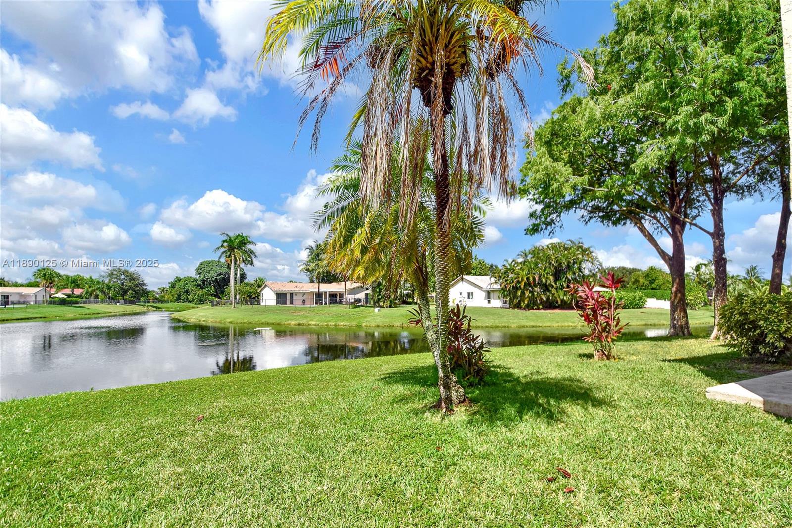 RAMBLEWOOD SOUTH - Residential Lease