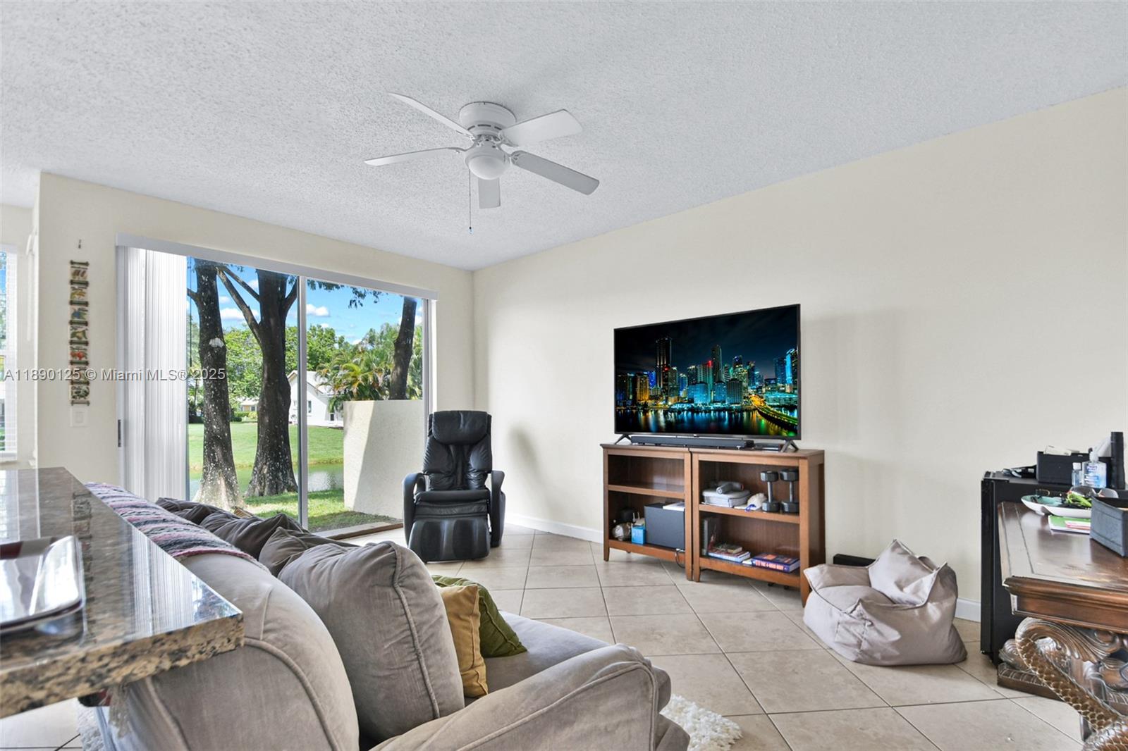 RAMBLEWOOD SOUTH - Residential Lease