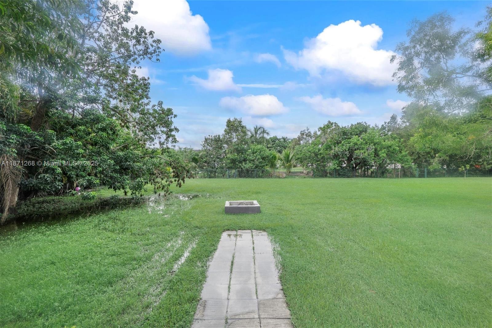 FLA FRUIT LANDS CO SUB NO - Residential