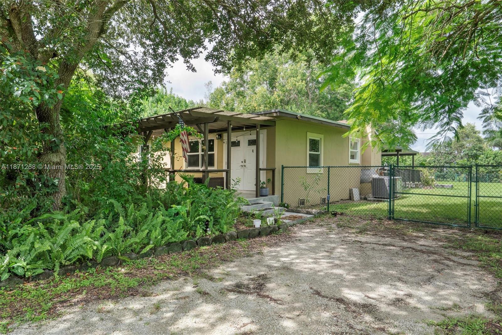 FLA FRUIT LANDS CO SUB NO - Residential