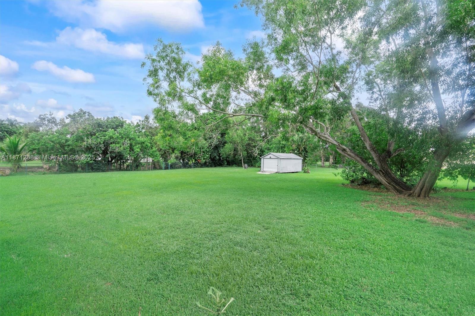 FLA FRUIT LANDS CO SUB NO - Residential