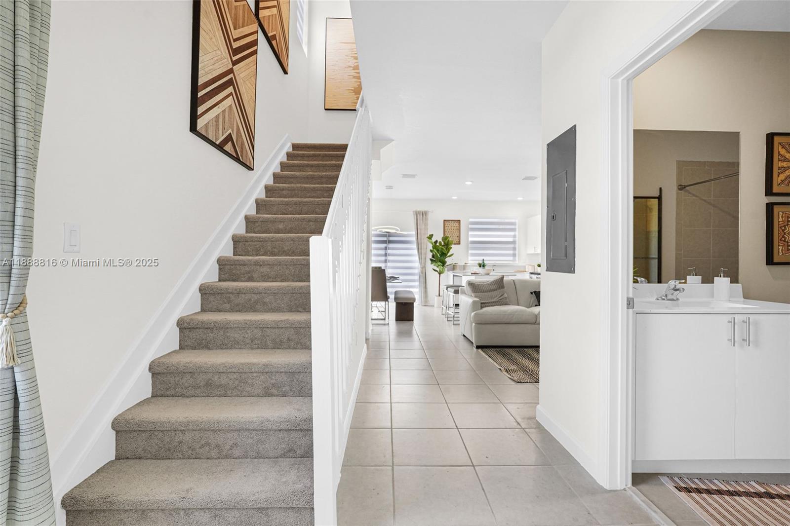 KENDALL ASSEMBLAGE SOUTH - Residential