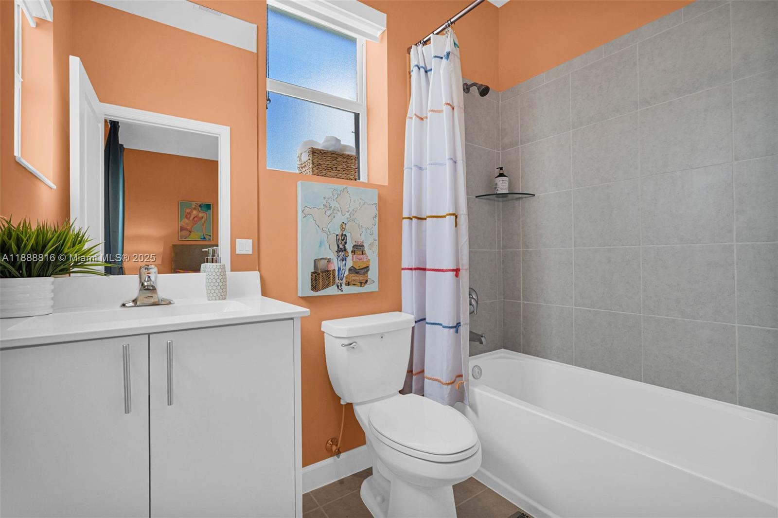 KENDALL ASSEMBLAGE SOUTH - Residential