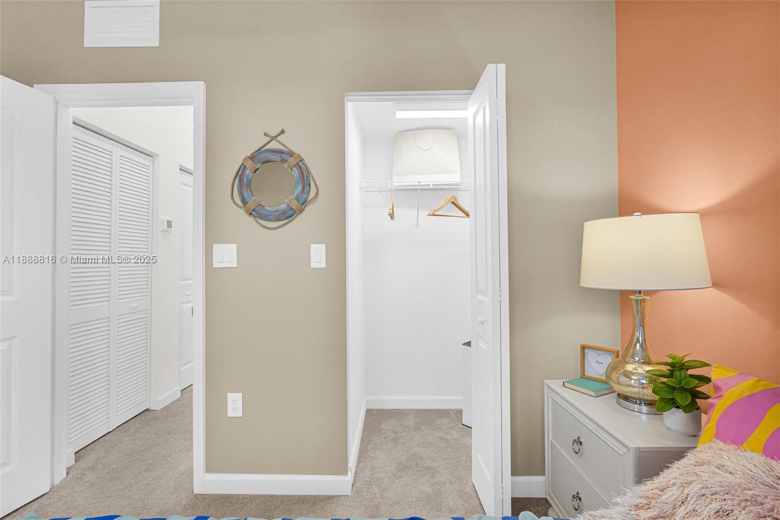 KENDALL ASSEMBLAGE SOUTH - Residential