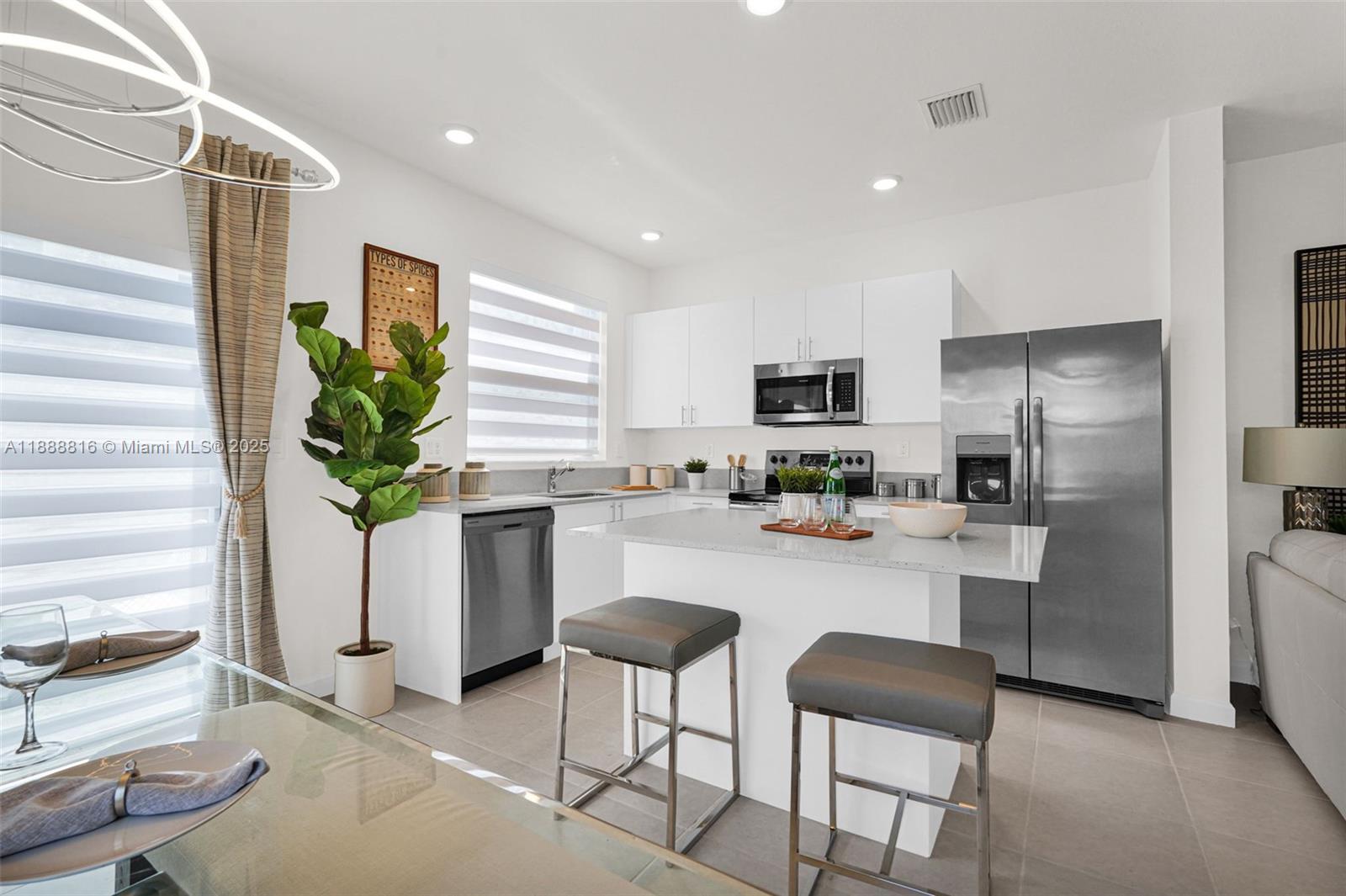 KENDALL ASSEMBLAGE SOUTH - Residential