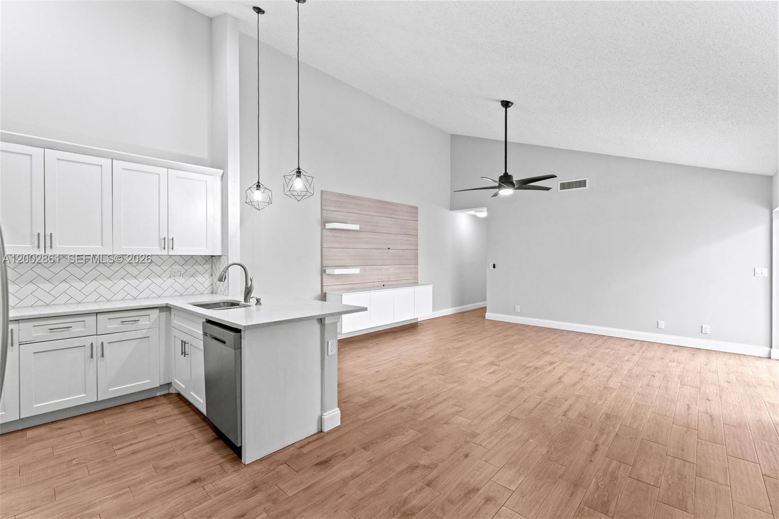 TIMBERLANE - Residential