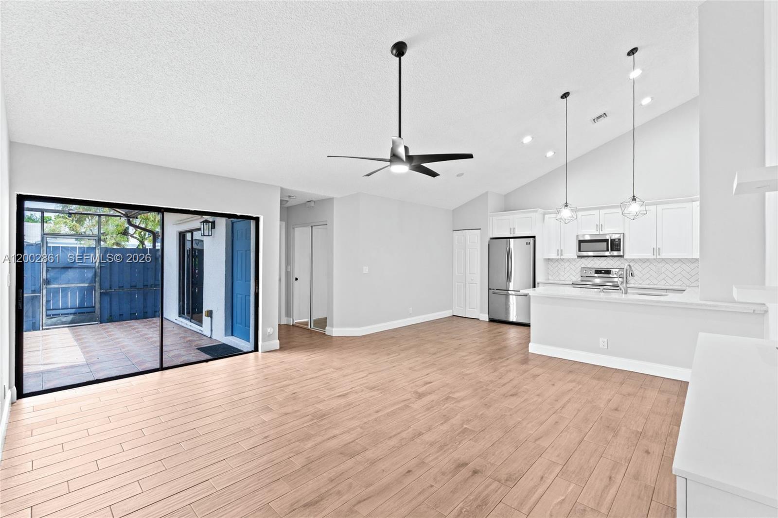 TIMBERLANE - Residential