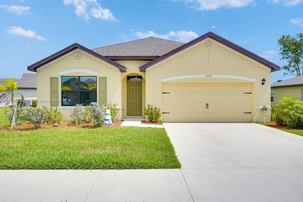 Photo of 5310 Imagination Dr, Fort Pierce, FL 34947 (MLS # A11815395)