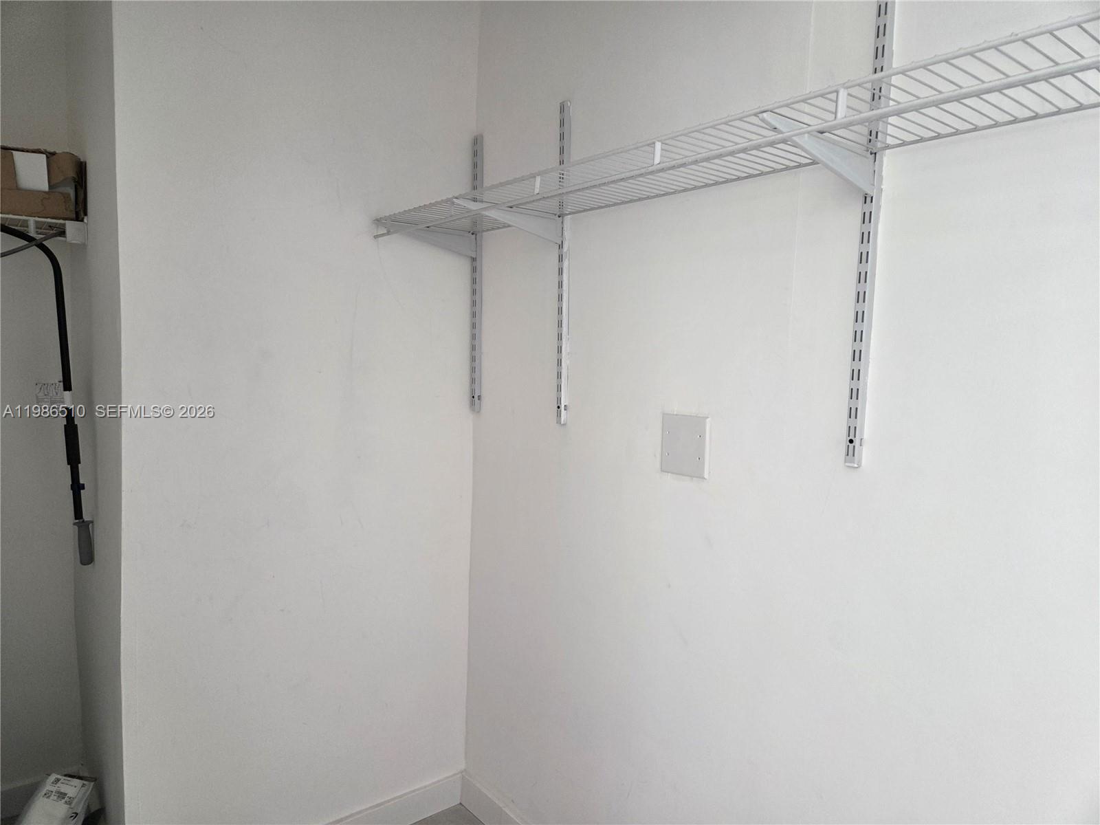 JADE WINDS GRP EASTER LIL - Residential Lease