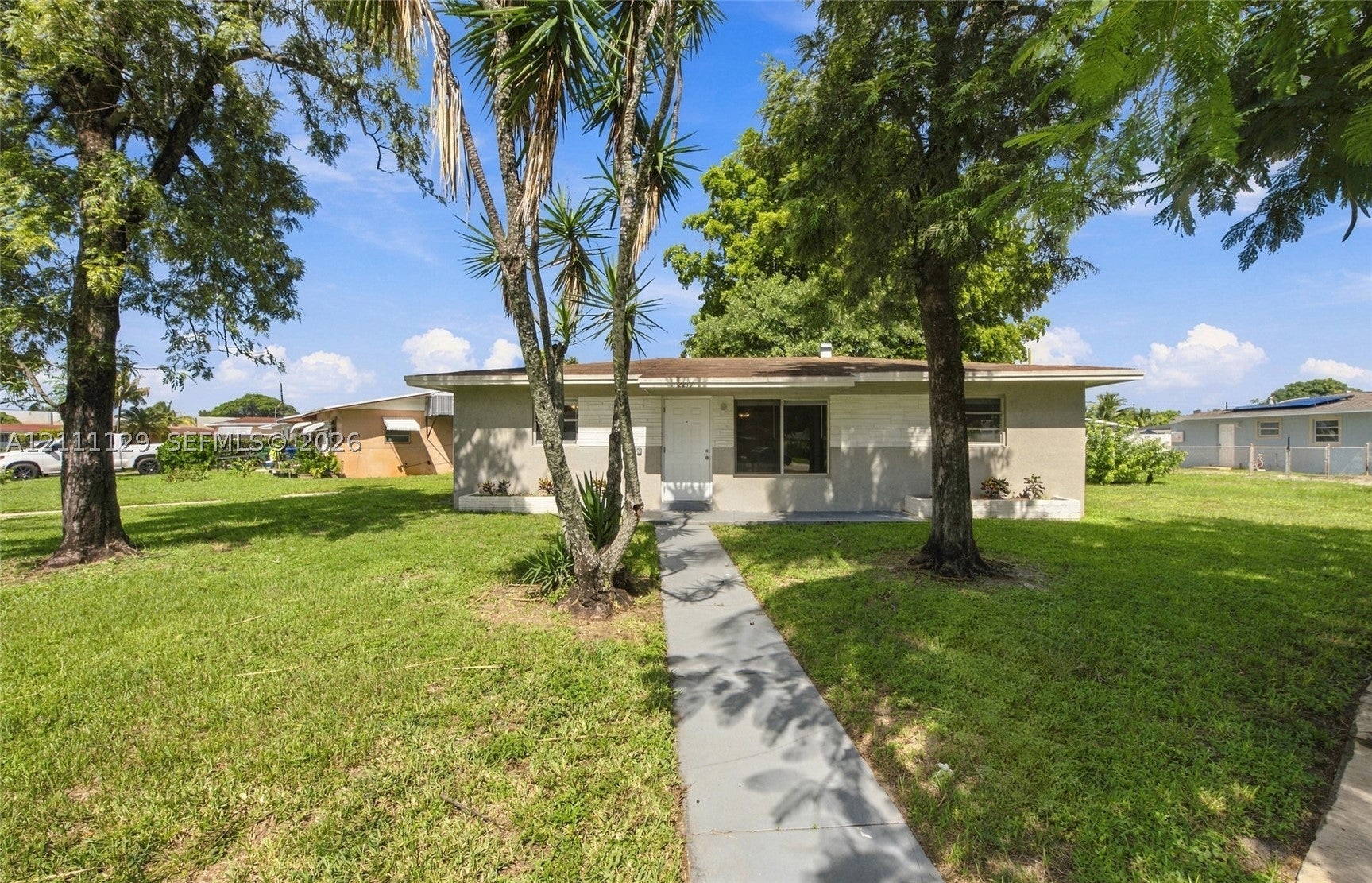 2219 SW 68th Ter
