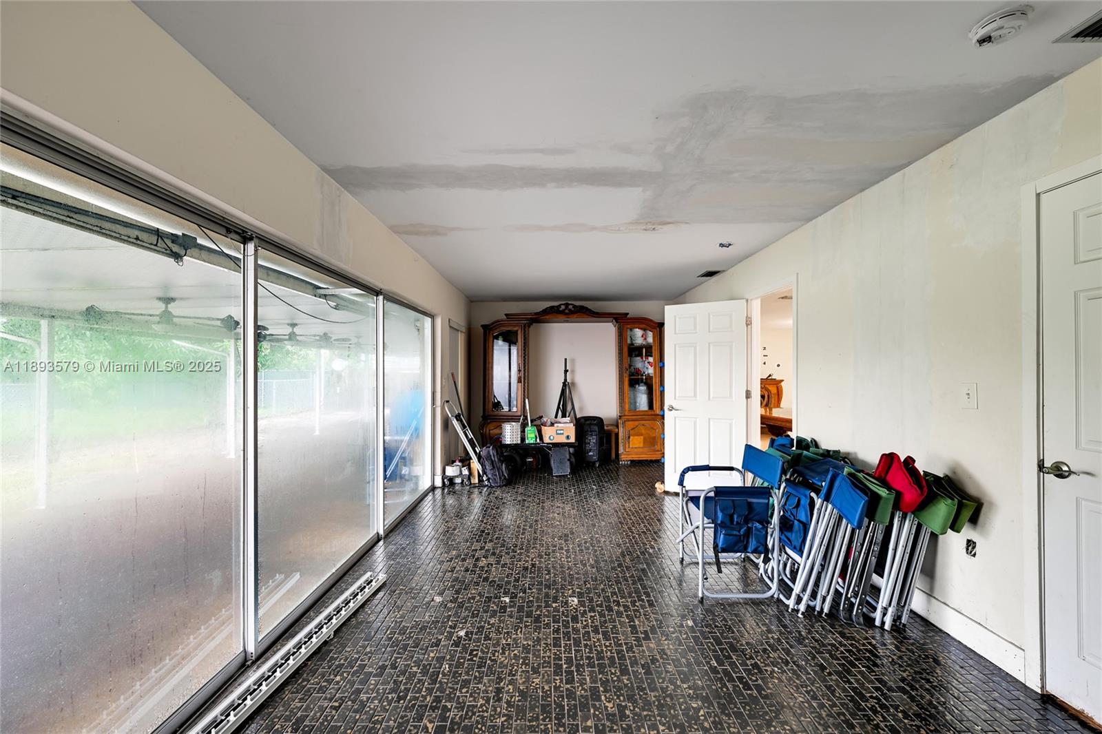 SIERRA MIRADA 1ST ADDN - Residential