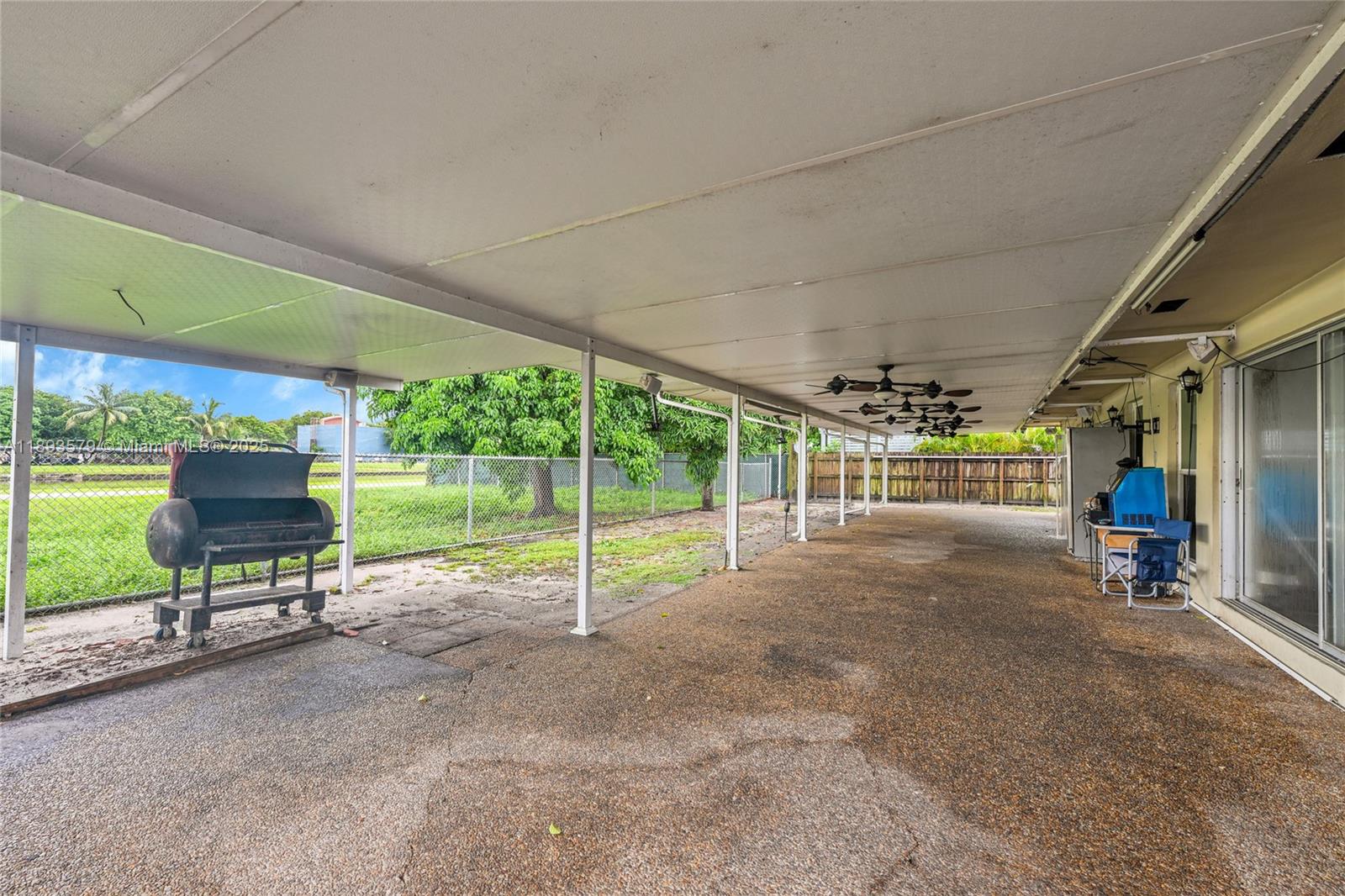 SIERRA MIRADA 1ST ADDN - Residential